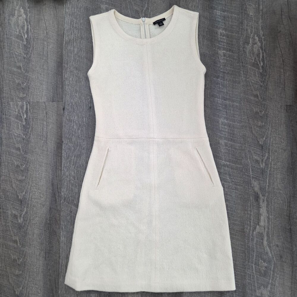 Ann Taylor Women's Dress Size XS Cream 100% Wool Mini Dress Sleeveless Pockets